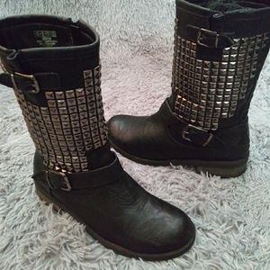 Studded motorcycle boots
